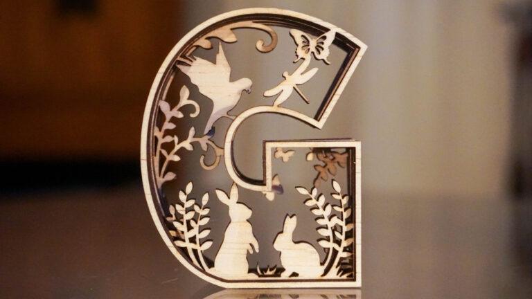 Letter G | Konijntjes & libelle