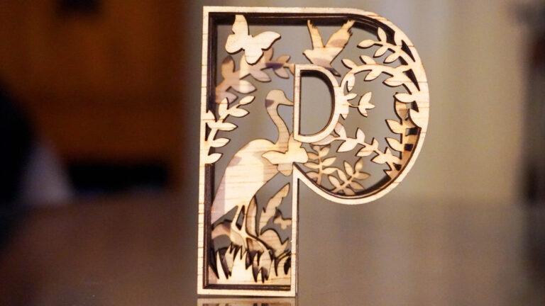 Letter P | Reiger & bloemen