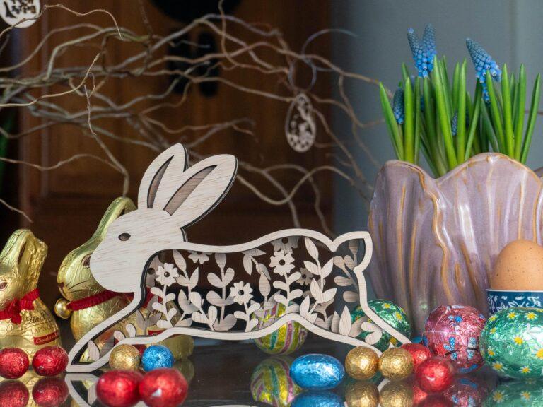 Botanische Houten Springend Paashaasje - Laser Gesneden 6-Laags Decoratie